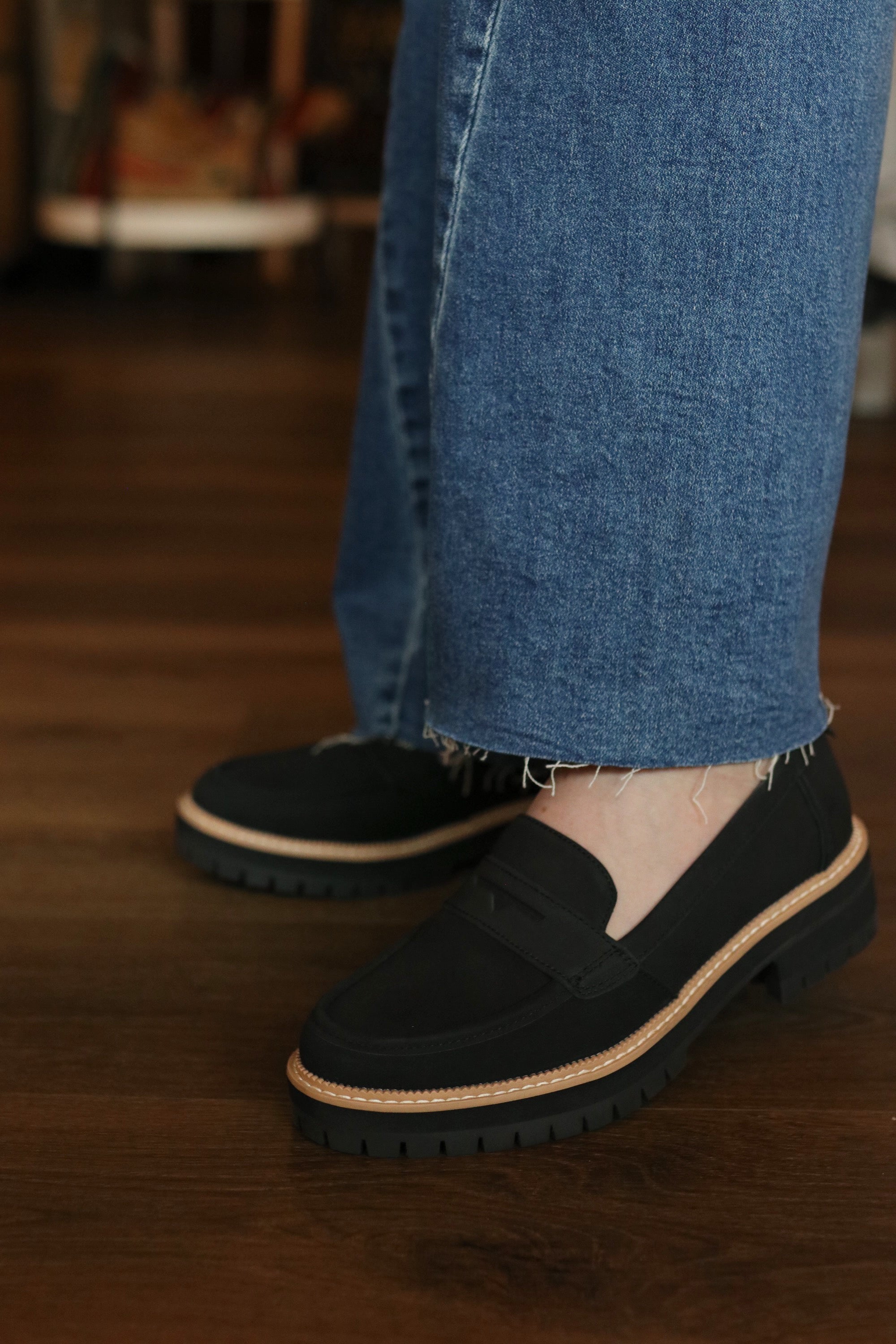 Toms Cara Loafer | Kindly